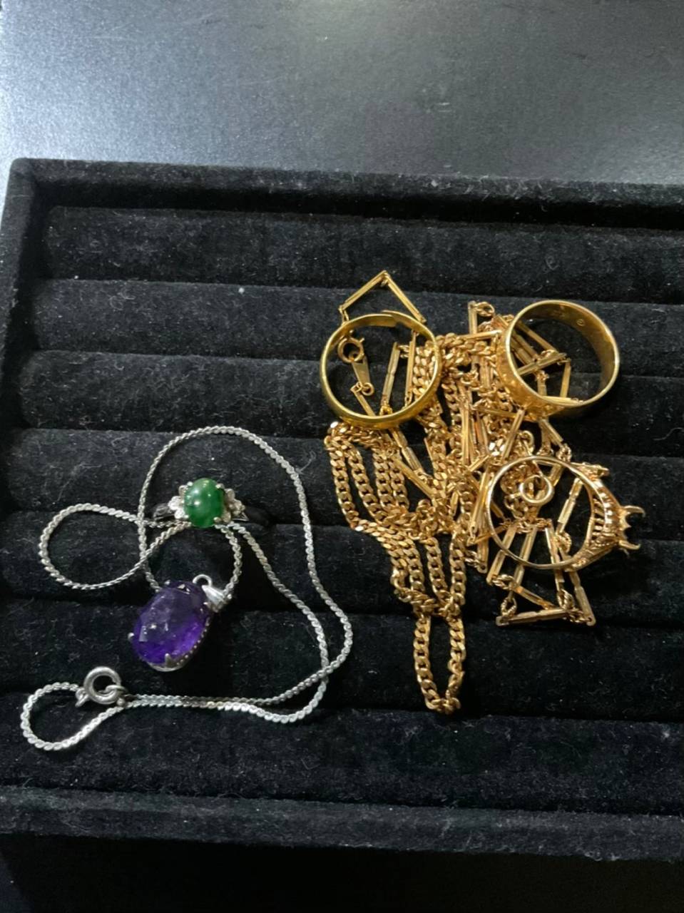 貴金属の買取なら、高価買取専門店 おたからや梅田一丁目店へ