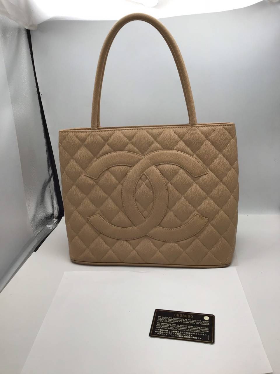 シャネルの買取なら、高価買取専門店 おたからや梅田一丁目店へ